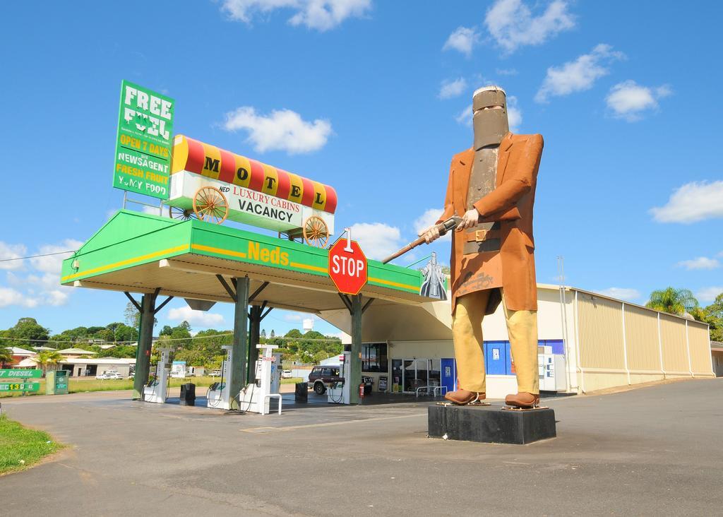 Ned Kelly'S Motel Maryborough Exterior photo